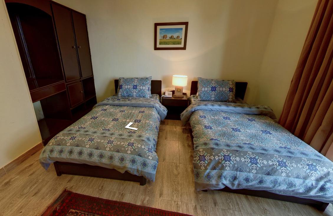 Hotel Arcadian Blue Pines à Murree Extérieur photo